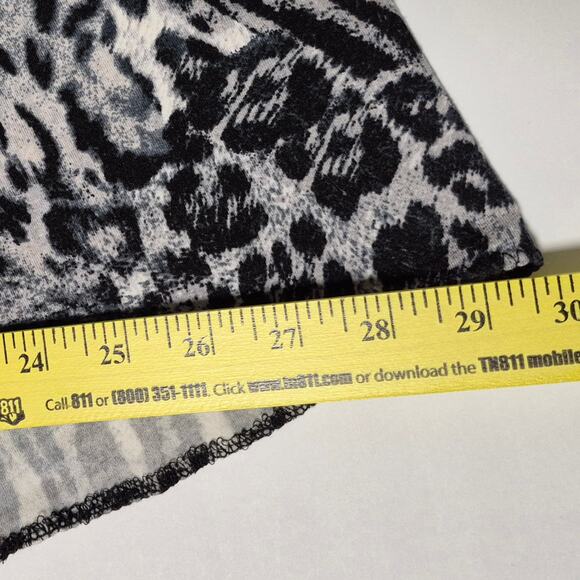 Vintage New York & Company Stretch Womens XS Black White Leopard V-Neck Dress - Picture 10 of 14